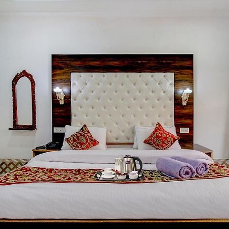 Hotel Royal Hameed ศรีนาการ์ ภายนอก รูปภาพ