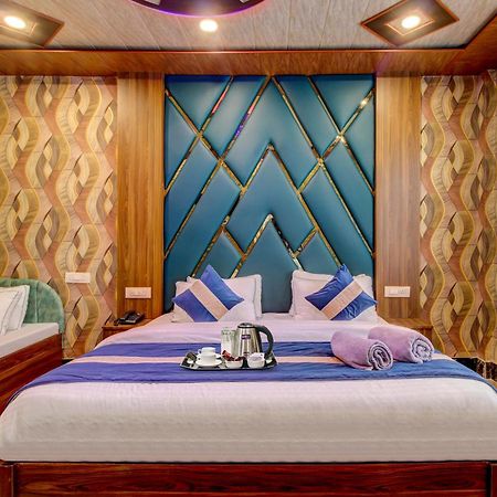 Hotel Royal Hameed ศรีนาการ์ ห้อง รูปภาพ