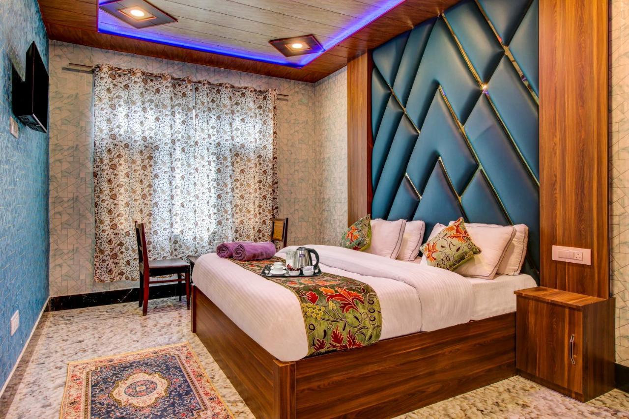 Hotel Royal Hameed ศรีนาการ์ ภายนอก รูปภาพ