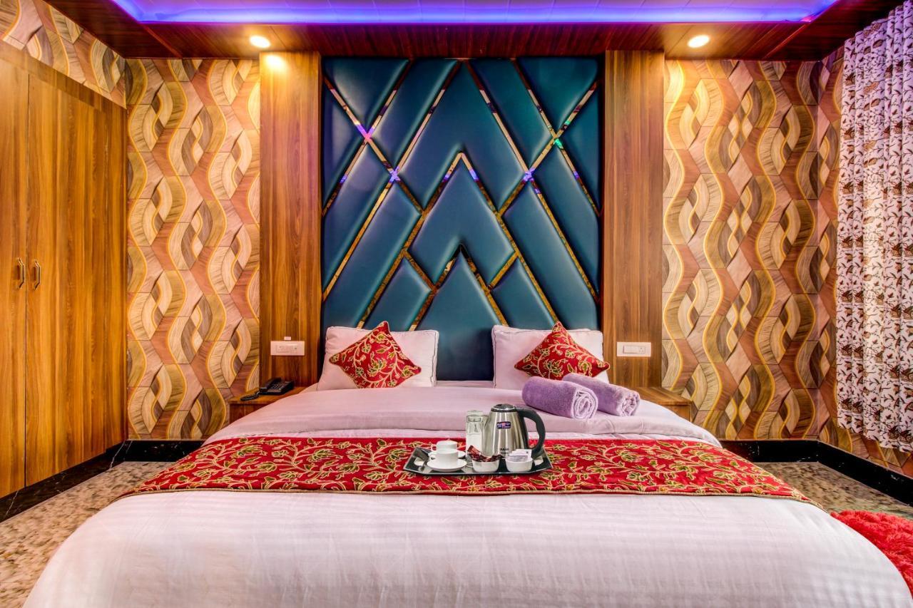 Hotel Royal Hameed ศรีนาการ์ ห้อง รูปภาพ